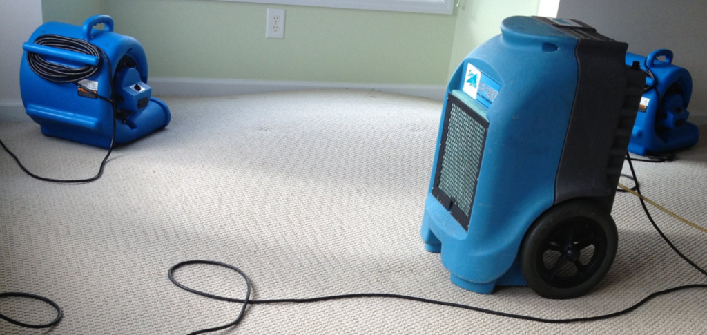 24 Hour Emergency Water Extraction and Water Removal in San Diego